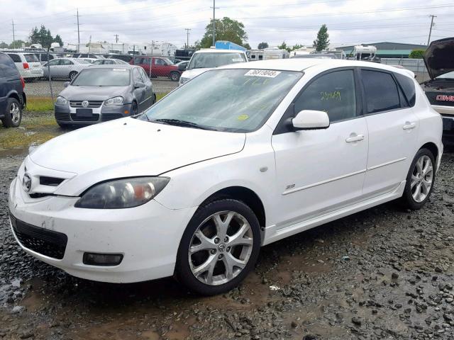 JM1BK343381147024 - 2008 MAZDA 3 HATCHBAC WHITE photo 2