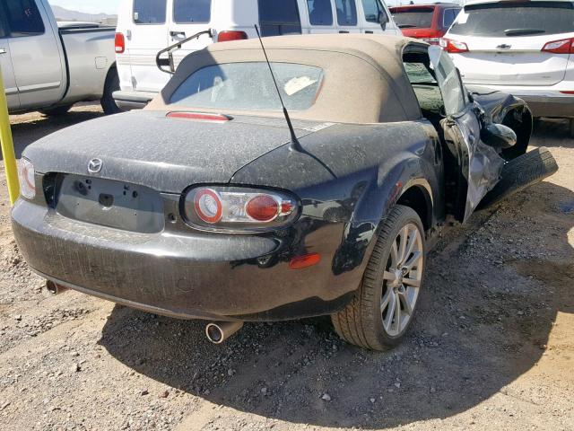 JM1NC25F770125433 - 2007 MAZDA MX-5 MIATA BLACK photo 4