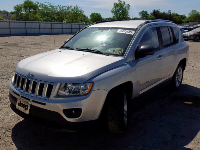 1J4NF1FB6BD136531 - 2011 JEEP COMPASS SP 银色 照片 2