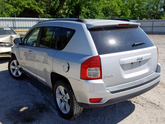 1J4NF1FB6BD136531 - 2011 JEEP COMPASS SP 银色 照片 3