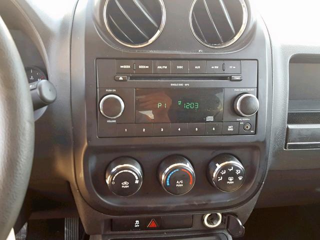 1J4NF1FB6BD136531 - 2011 JEEP COMPASS SP 银色 照片 9