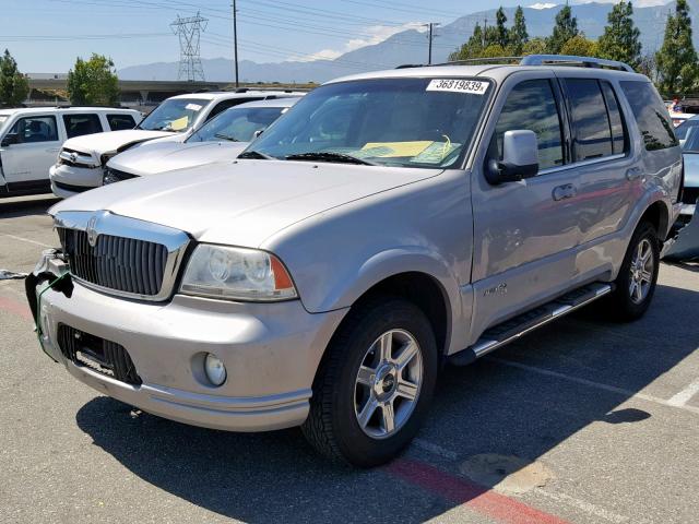 5LMEU68H34ZJ41355 - 2004 LINCOLN AVIATOR ვერცხლისფერი ფოტო 2