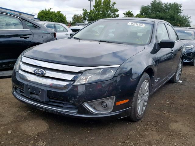 3FADP0L30AR390799 - 2010 FORD FUSION HYB BLACK photo 2