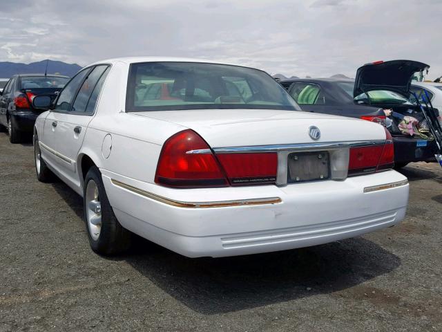 2MEFM74W8XX638321 - 1999 MERCURY GRAND MARQ WHITE photo 3