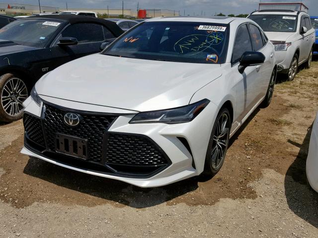 4T1BZ1FB3KU006248 - 2019 TOYOTA AVALON XLE WHITE photo 2