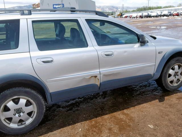 YV1SZ59H631096892 - 2003 VOLVO XC70 SILVER photo 9