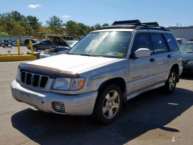 JF1SF63522H733582 - 2002 SUBARU FORESTER L SILVER photo 2