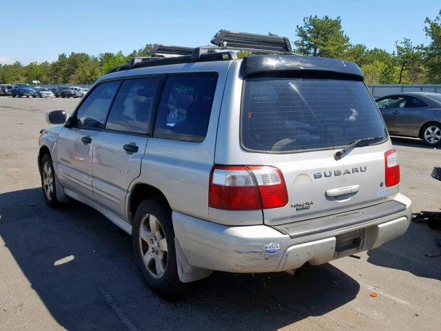 JF1SF63522H733582 - 2002 SUBARU FORESTER L SILVER photo 3