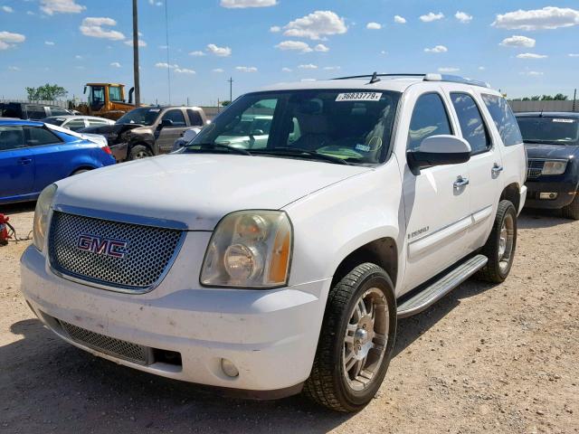 1GKFK63887J193712 - 2007 GMC YUKON DENA WHITE photo 2