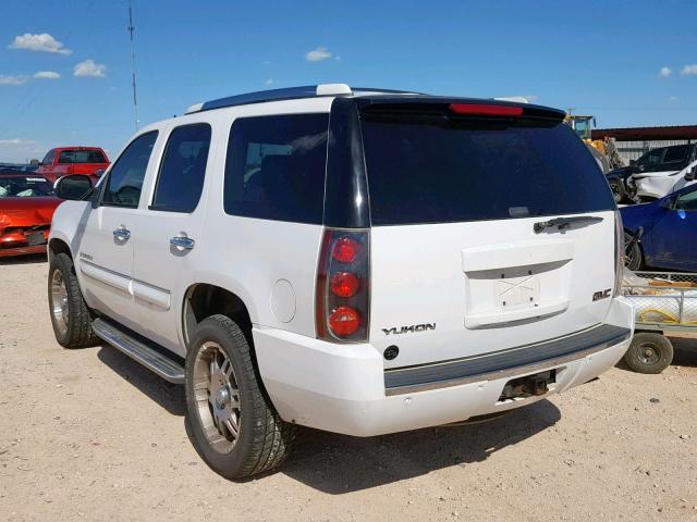 1GKFK63887J193712 - 2007 GMC YUKON DENA WHITE photo 3