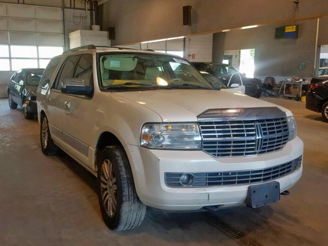 5LMFU28547LJ21206 - 2007 LINCOLN NAVIGATOR WHITE photo 1