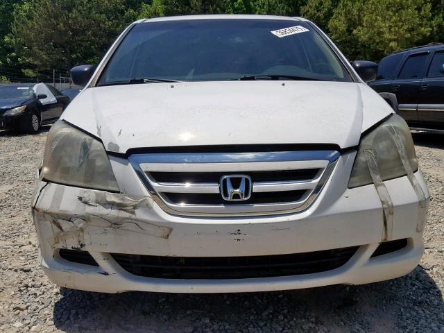 5FNRL382X6B081718 - 2006 HONDA ODYSSEY LX WHITE photo 9