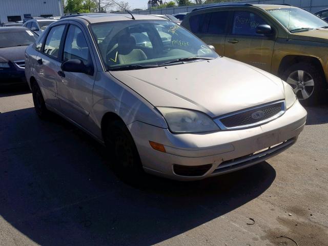 1FAHP34N67W364118 - 2007 FORD FOCUS ZX4 BEIGE photo 1