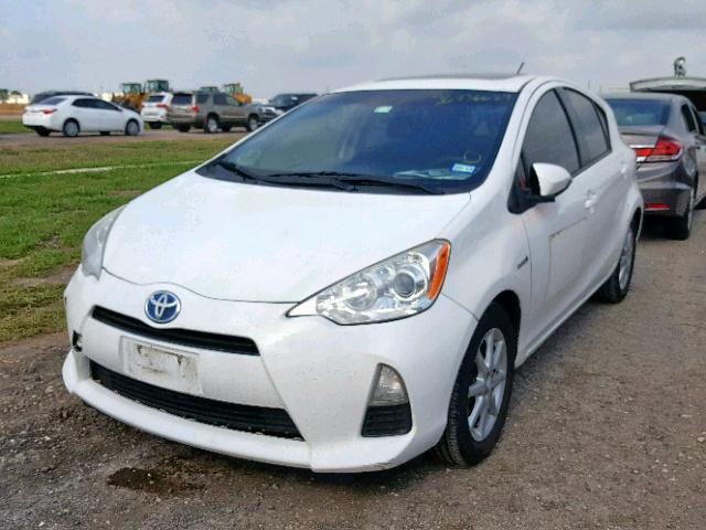 JTDKDTB37D1035169 - 2013 TOYOTA PRIUS C WHITE photo 2