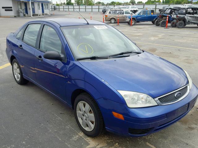 1FAFP34NX6W172254 - 2006 FORD FOCUS ZX4 BLUE photo 1