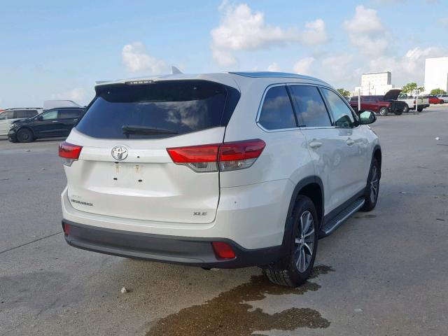 5TDKZRFH8KS553995 - 2019 TOYOTA HIGHLANDER WHITE photo 4