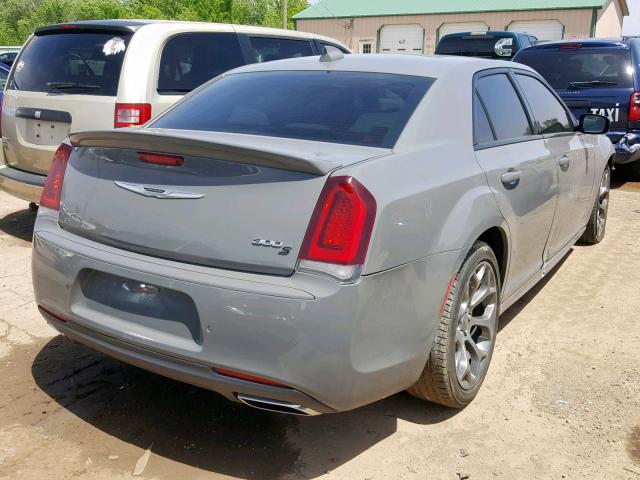 2C3CCABT1HH526828 - 2017 CHRYSLER 300 S GRAY photo 4