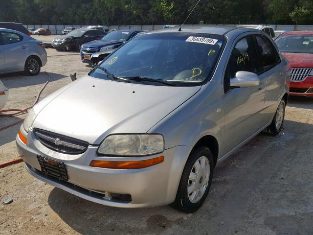 KL1TG52645B310629 - 2005 CHEVROLET AVEO LT SILVER photo 2