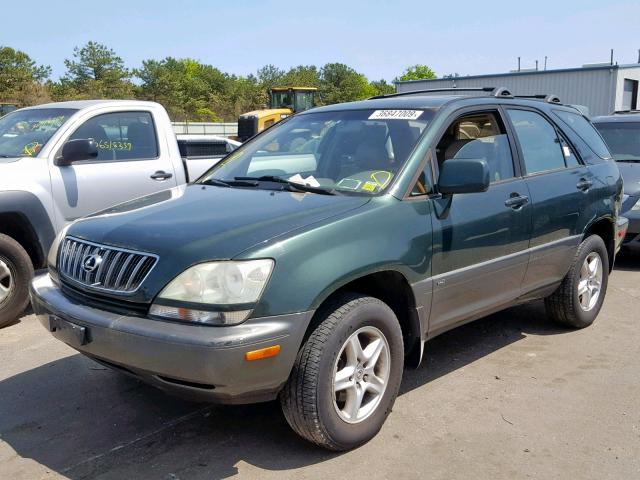 JTJHF10U010223809 - 2001 LEXUS RX 300 GREEN photo 2