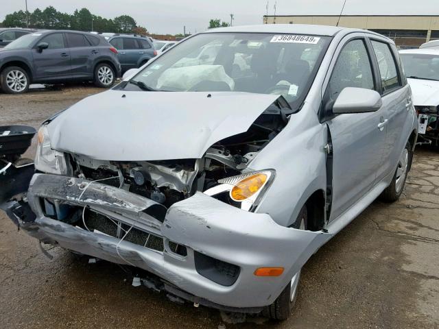 JTKKT624160153006 - 2006 TOYOTA SCION XA SILVER photo 2