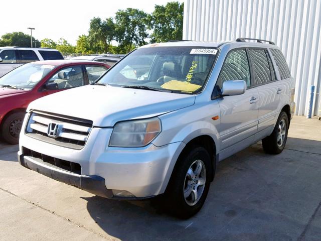 5FNYF28626B013428 - 2006 HONDA PILOT EX SILVER photo 2