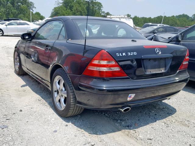 WDBKK65F53F273518 - 2003 MERCEDES-BENZ SLK 320 BLACK photo 3