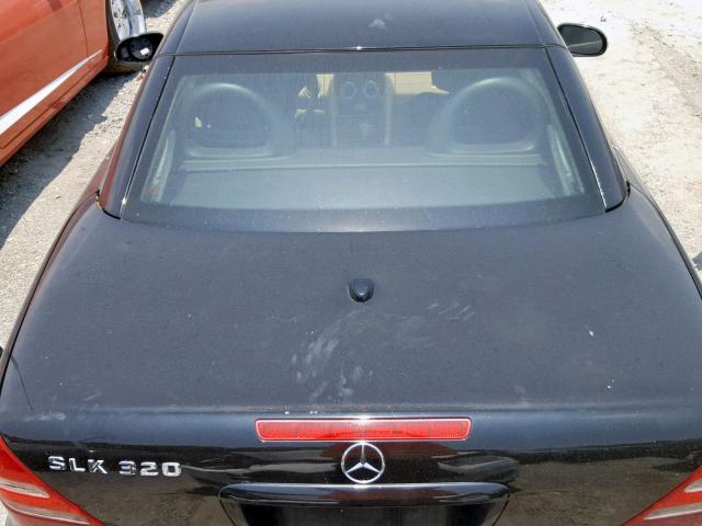 WDBKK65F53F273518 - 2003 MERCEDES-BENZ SLK 320 BLACK photo 6