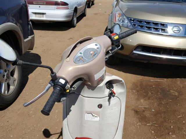 ZD4PFE1071S000411 - 2001 APRILIA SCARABEO 1 金色 照片 5