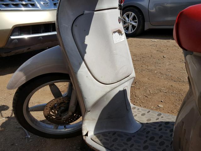 ZD4PFE1071S000411 - 2001 APRILIA SCARABEO 1 金色 照片 9