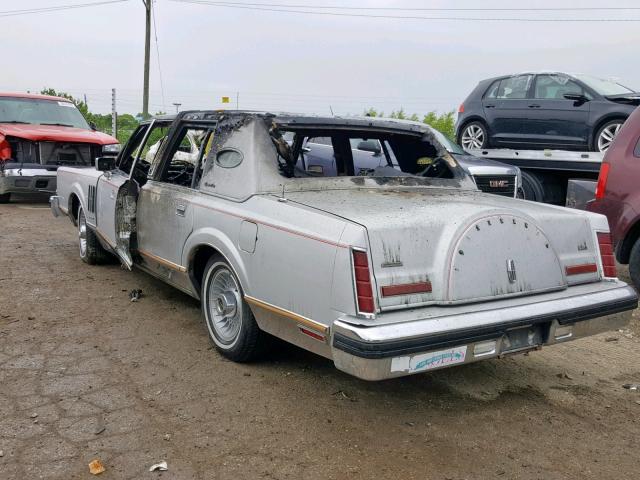 1MRBP99F3DY681288 - 1983 LINCOLN MARK VI SILVER photo 3