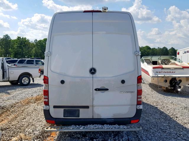 WD3PE8DD9GP250263 - 2016 MERCEDES-BENZ SPRINTER 2 WHITE photo 10