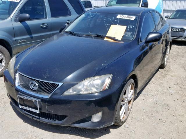 JTHBE262262006389 - 2006 LEXUS IS 350 BLACK photo 2