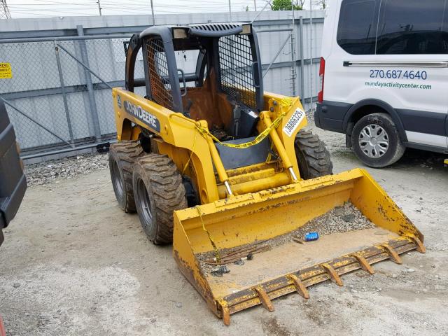 53135688 - 2004 JOHN DEERE 250 YELLOW photo 1