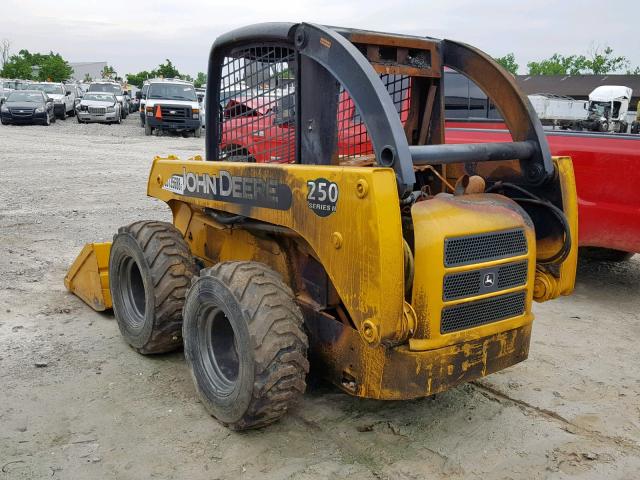 53135688 - 2004 JOHN DEERE 250 YELLOW photo 3