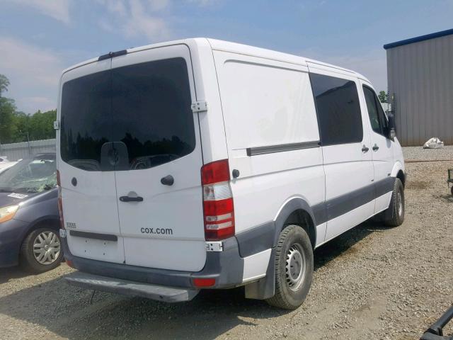 WD3PE7CC2D5773991 - 2013 MERCEDES-BENZ SPRINTER 2 WHITE photo 4