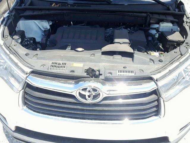 5TDKKRFH0FS107849 - 2015 TOYOTA HIGHLANDER WHITE photo 7