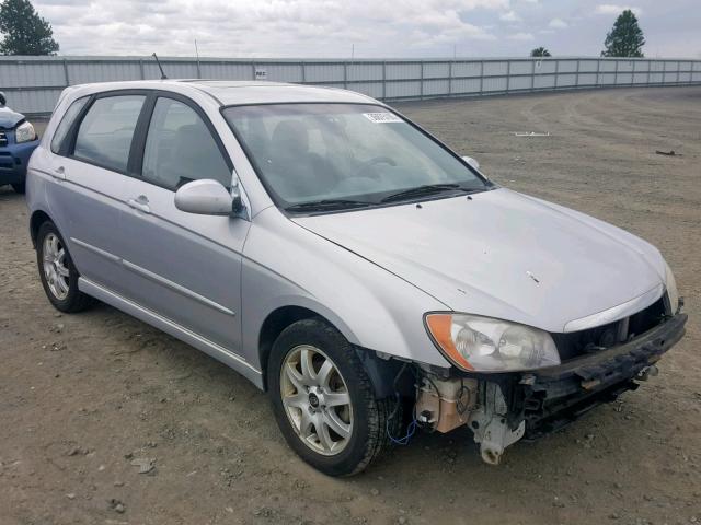 KNAFE161555113810 - 2005 KIA SPECTRA5 SILVER photo 1