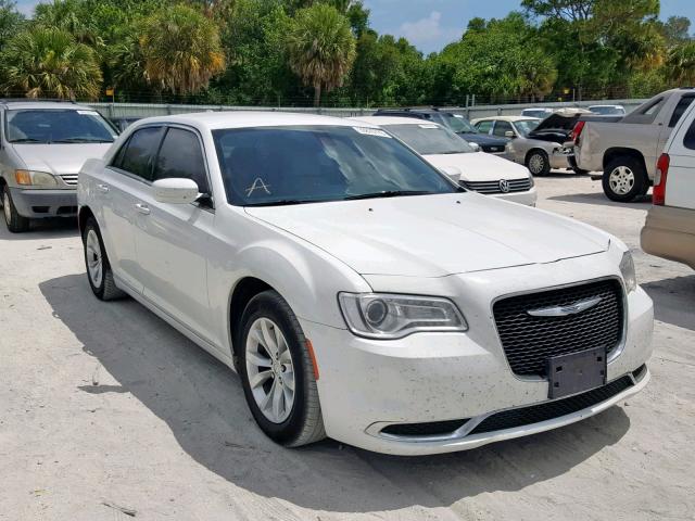 2C3CCAAG7FH820199 - 2015 CHRYSLER 300 LIMITE WHITE photo 1