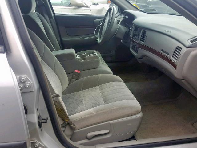 2G1WF55E019221527 - 2001 CHEVROLET IMPALA SILVER photo 5