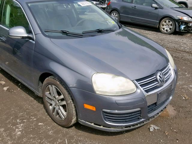 3VWRF71K96M777634 - 2006 VOLKSWAGEN JETTA 2.5 GRAY photo 9