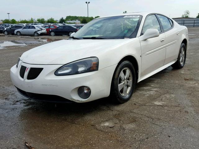 2G2WP552471185119 - 2007 PONTIAC GRAND PRIX WHITE photo 2