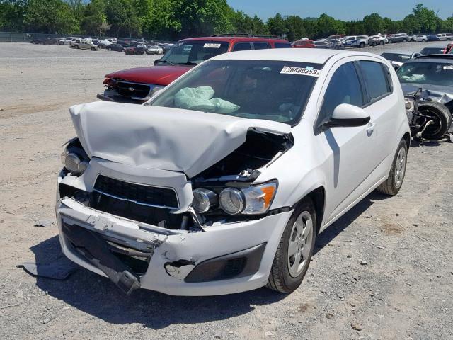 1G1JA6SH3G4170968 - 2016 CHEVROLET SONIC LS WHITE photo 2