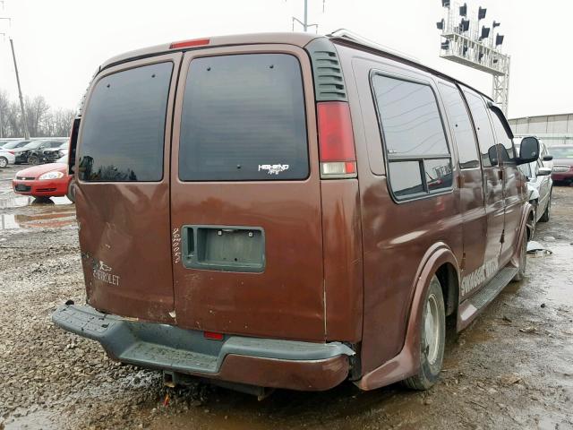 1GBFG15R3T1022239 - 1996 CHEVROLET G10 BROWN photo 4