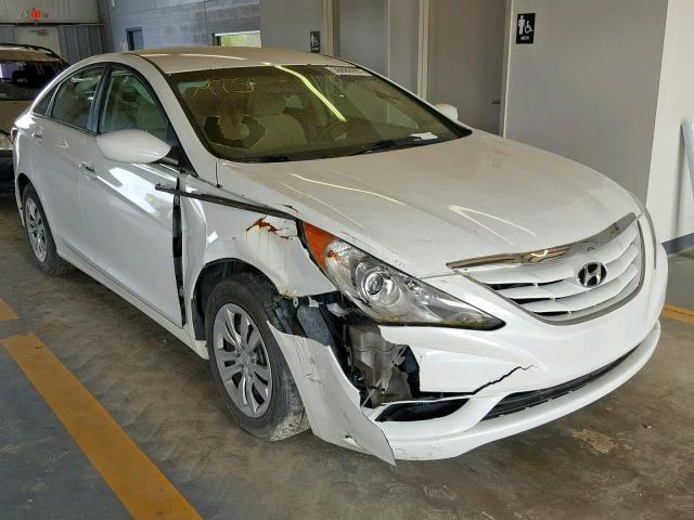 5NPEB4AC2BH211691 - 2011 HYUNDAI SONATA GLS WHITE photo 1