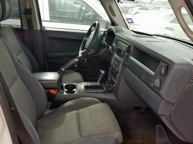 1J4RG4GK0AC140707 - 2010 JEEP COMMANDER WHITE photo 5