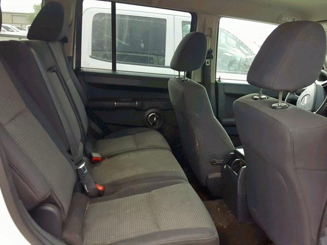 1J4RG4GK0AC140707 - 2010 JEEP COMMANDER WHITE photo 6