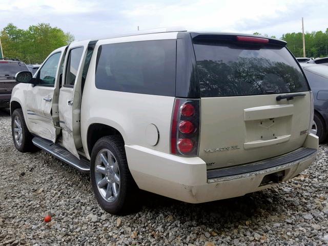 1GKS2MEF7ER219696 - 2014 GMC YUKON XL D WHITE photo 3