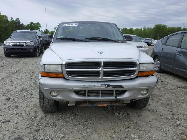 1D7HG48N13S340441 - 2003 DODGE DAKOTA QUA WHITE photo 9