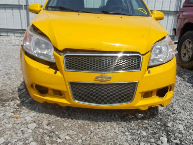 KL1TD6DE8BB159020 - 2011 CHEVROLET AVEO LS YELLOW photo 9