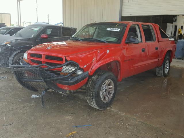 1B7HG38N72S662763 - 2002 DODGE DAKOTA QUA RED photo 2